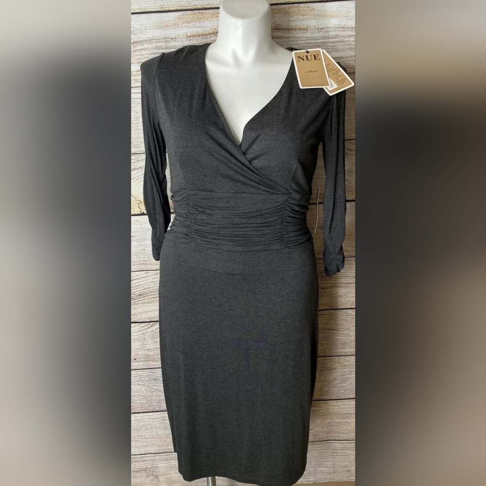 NUE BY SHANI Women’s Sexy Fitted V Neck Surplice Ruched ControlKnit Dress 6 NWT